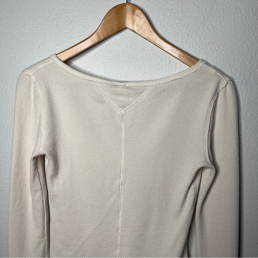 Free People We The Free Cream Waffle Knit Art School Cuff Long Sleeve Thermal - Picture 6 of 12